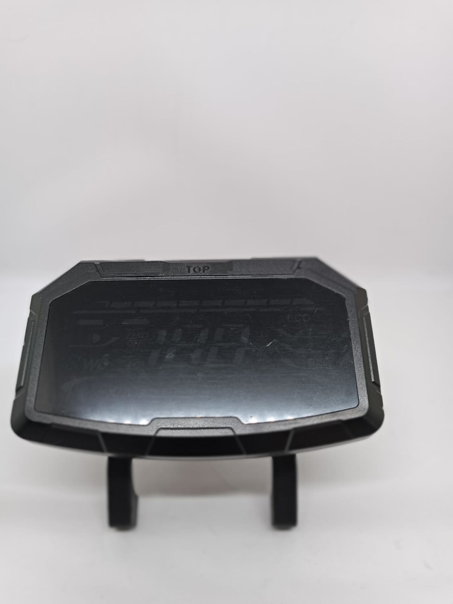 ONVO 012 (2025) EKRAN